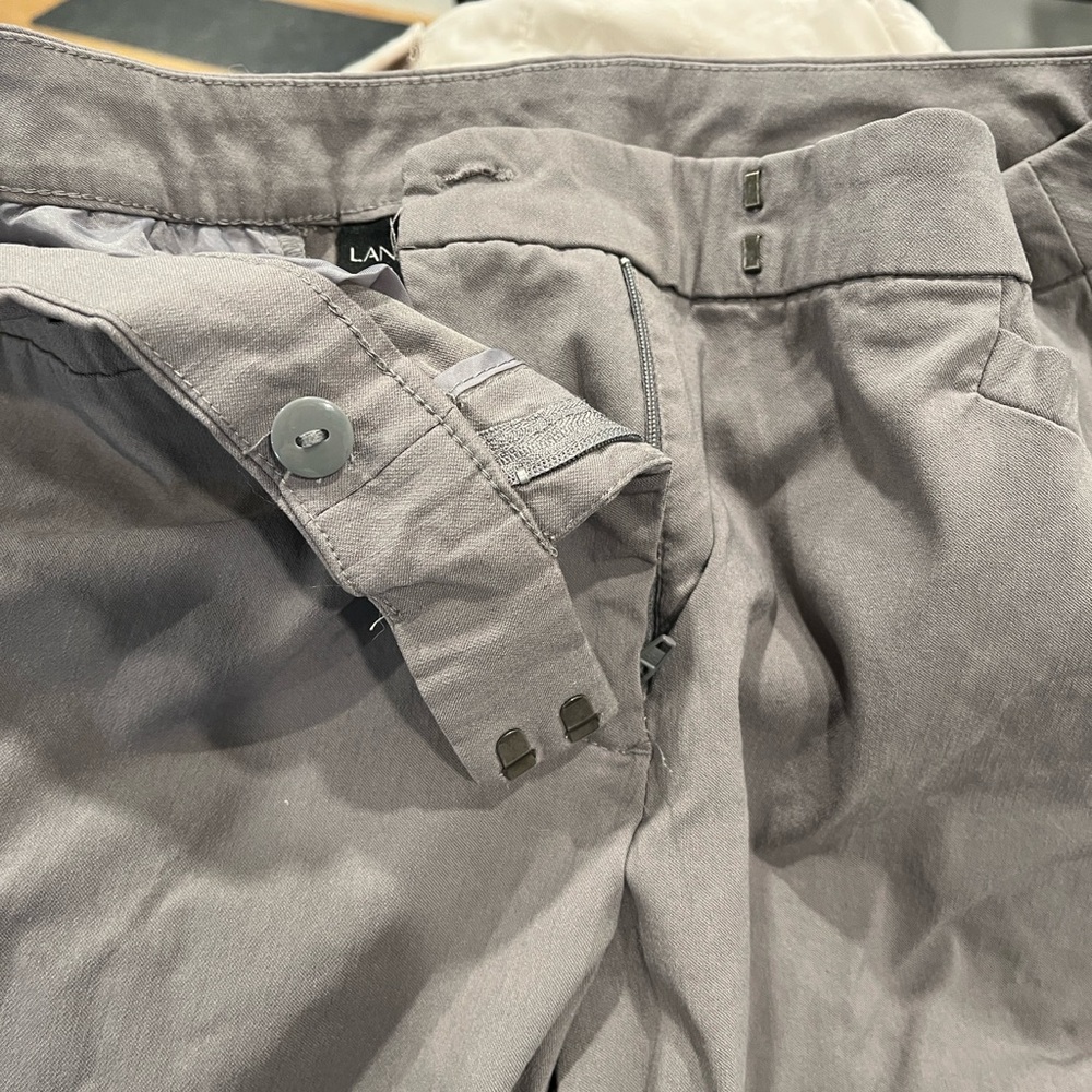 Lot of 4 women’s size 18 pants. Old navy, Lane Bryant, Eddie Bauer - Picture 13 of 14